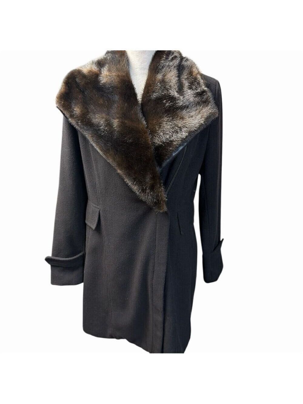 White House Black Market Women's Black Removable Faux Fur Collar Overcoat Size S
